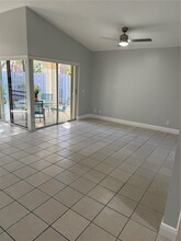 1364 Cottonwood Cir in Weston, FL - Building Photo - Building Photo