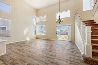 1705 Autumn Sage Ave in North Las Vegas, NV - Building Photo - Building Photo