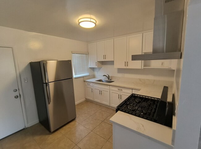 2729-31 Snowdrop St in San Diego, CA - Building Photo - Building Photo