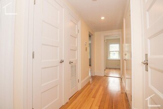 1620 Beacon St in Brookline, MA - Building Photo - Building Photo