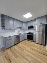 4508 Elm Ave in Brookfield, IL - Building Photo - Building Photo