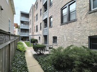 North Wolcott Ave in Chicago, IL - Building Photo - Building Photo