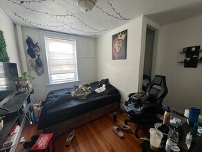 520 Cambridge St, Unit 3 in Cambridge, MA - Building Photo - Building Photo