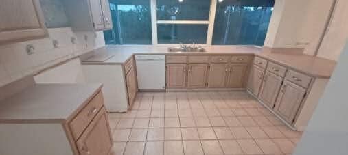 150 NW Byron St in Port St. Lucie, FL - Building Photo - Building Photo