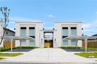 3804 N Robin Ave, Unit 2 in Pharr, TX - Building Photo