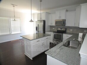 2212 Atwell Glen Ln in Pineville, NC - Building Photo - Building Photo