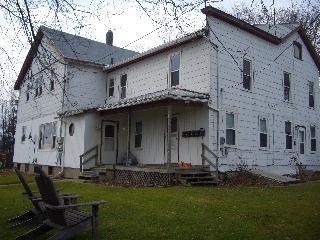 215 Church St in Algoma, WI - Building Photo