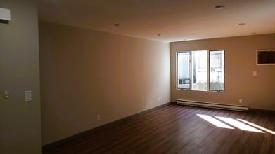 227-229-229 Cambridge Ave in Jersey City, NJ - Building Photo - Building Photo