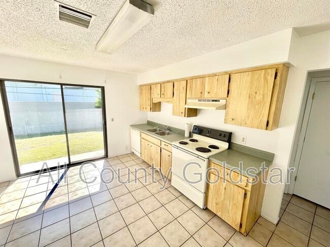 property at 1719 Florence Ave