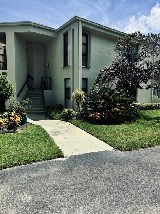 6371 La Costa Dr in Boca Raton, FL - Building Photo