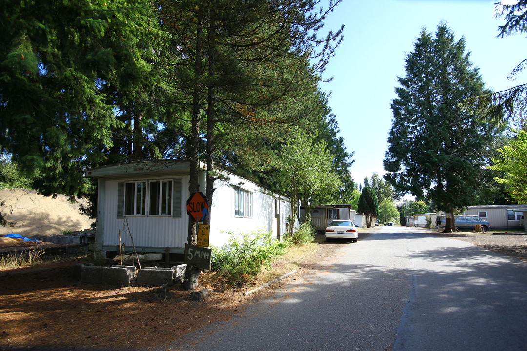 Viewmont Motor Home Park in Olympia, WA - Foto de edificio