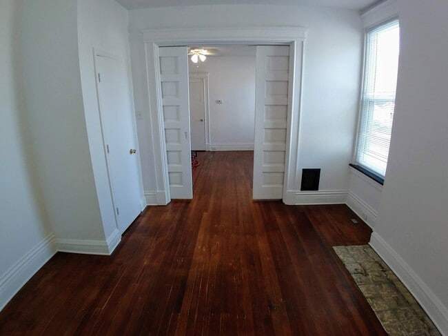 4401 Virginia Ave, Unit 4 in Cincinnati, OH - Building Photo - Building Photo