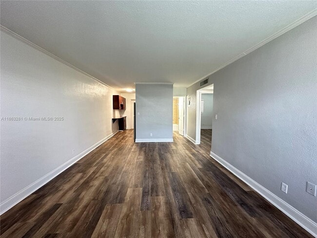 110 NE 19th Ave in Deerfield Beach, FL - Building Photo - Building Photo