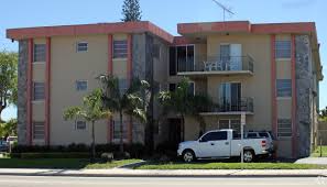 5100 W Flagler St in Coral Gables, FL - Building Photo - Building Photo