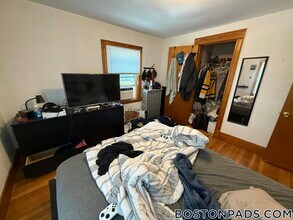27 S Crescent Circuit in Boston, MA - Building Photo - Building Photo
