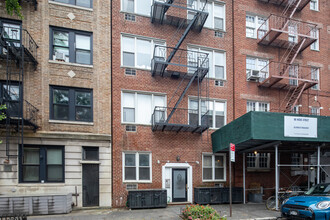 87 Hicks St in Brooklyn, NY - Building Photo - Primary Photo