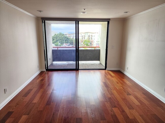 222 S Central Ave in Los Angeles, CA - Building Photo - Building Photo