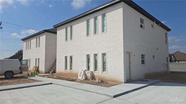 property at 4900 W Huckleberry St
