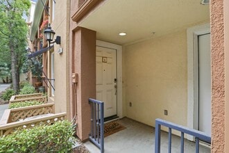 1418 Allegado Alley in San Jose, CA - Building Photo - Building Photo