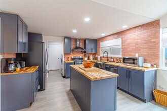 2903 Pinewood Dr in Sparks, NV - Building Photo - Building Photo