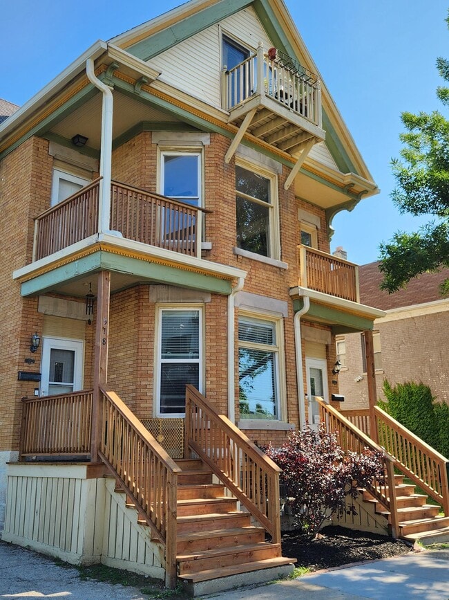 property at 516 W Vine St