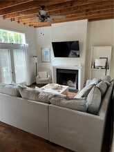 45 Ayrault St in Newport, RI - Building Photo - Building Photo