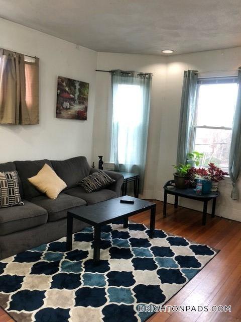 26 Union St in Boston, MA - Building Photo