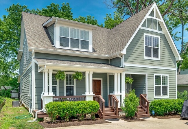 property at 317A Duke St