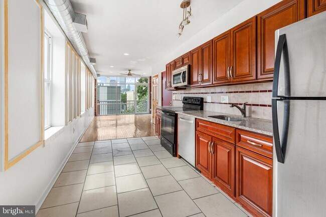 property at 1704 W Girard Ave