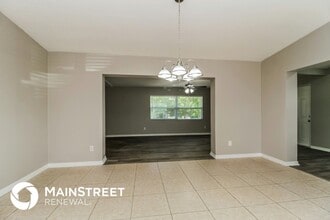 6007 Oakcrest Cir in Orlando, FL - Building Photo - Building Photo