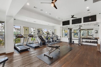 Ambrosio Apartments in Pflugerville, TX - Foto de edificio - Building Photo