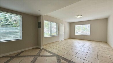 534 SW 6th Ct in Miami, FL - Building Photo - Building Photo