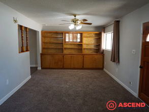722 Salem St in Delano, CA - Building Photo - Building Photo