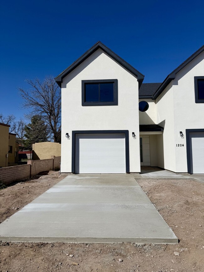 property at 1204 S Central Ave