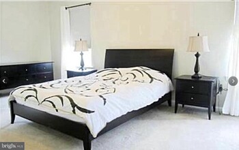 6038 Lands End Ln in Alexandria, VA - Foto de edificio - Building Photo