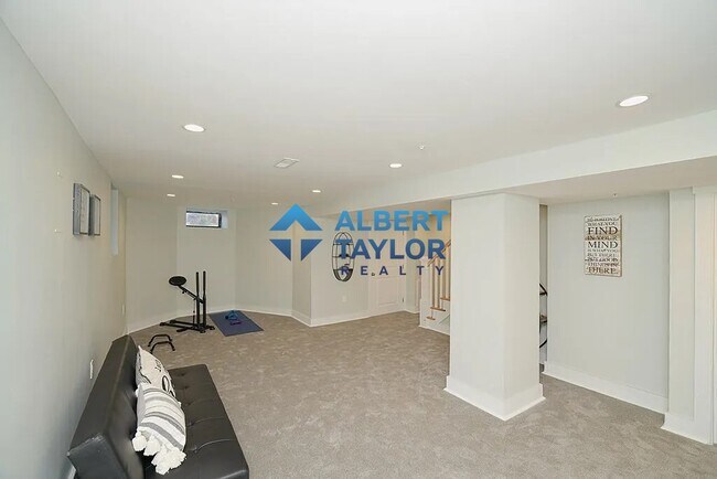 95 Robey St, Unit 1 in Boston, MA - Building Photo - Building Photo