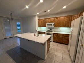 3472 E Canyon Crest Ave in Washington, UT - Building Photo - Building Photo