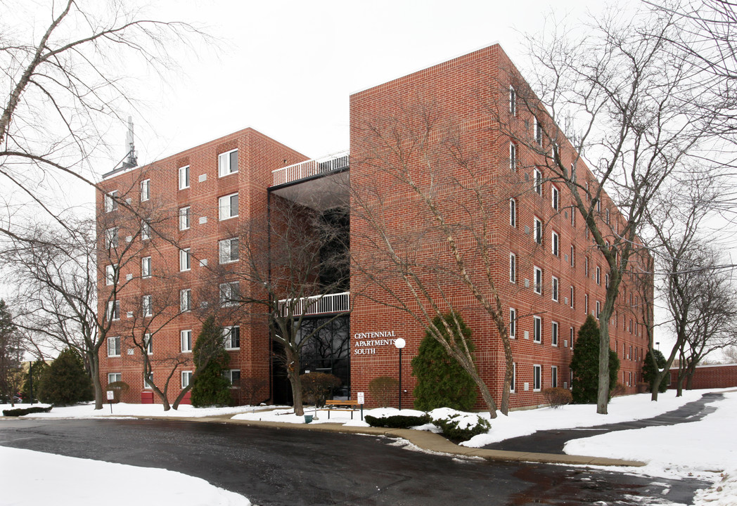 Centennial South in Mount Prospect, IL - Foto de edificio