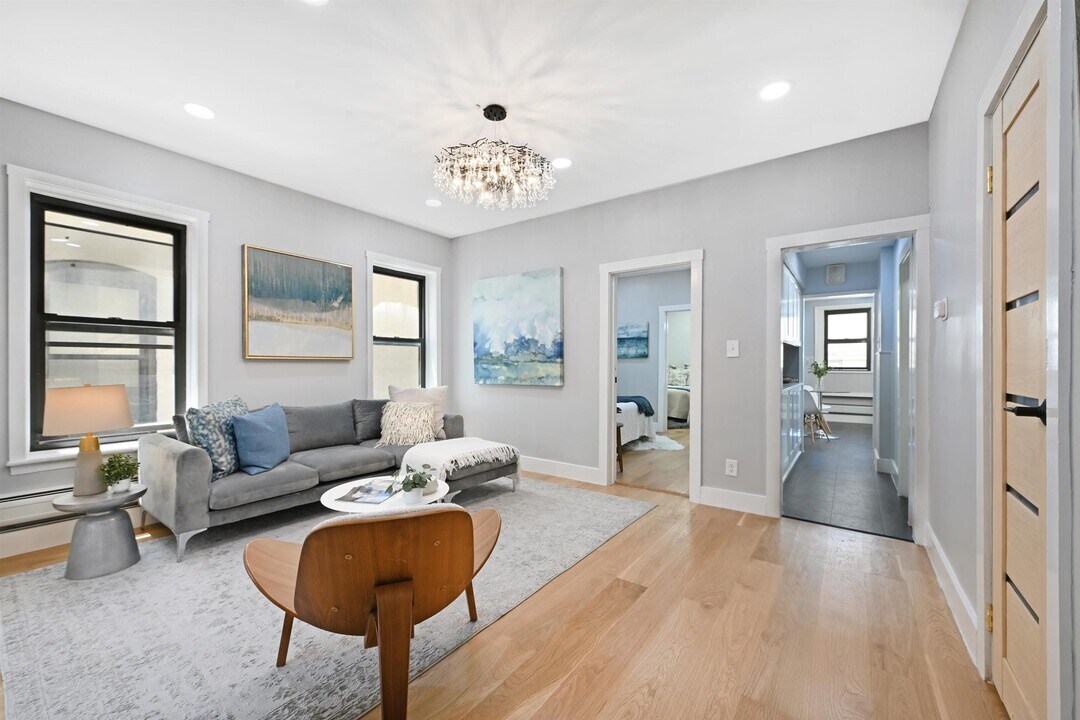 23 Concord St in Jersey City, NJ - Building Photo