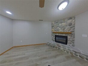 209 Greenbriar Ln in Buffalo, MN - Building Photo - Building Photo