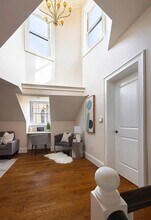 31 Mt Vernon St in Boston, MA - Building Photo - Building Photo