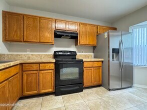 9329 Genna Trace Trail in Jacksonville, FL - Building Photo - Building Photo