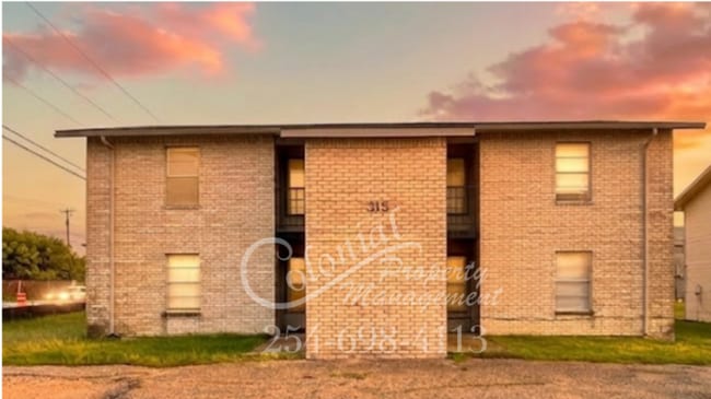 property at 1315 Quail Cir