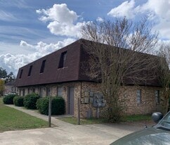 304 Loire Ave, Unit A-C in Lafayette, LA - Building Photo