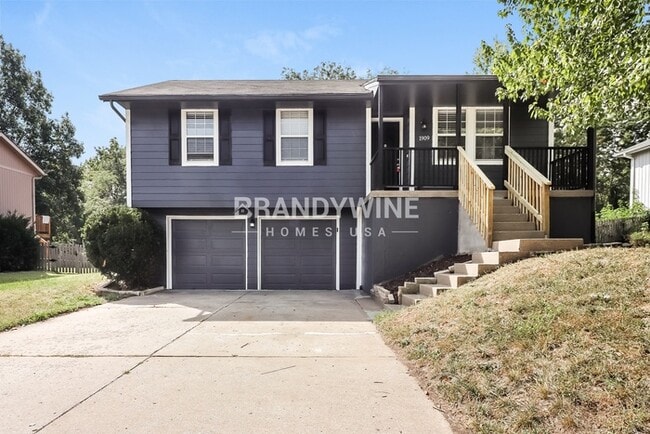 property at 1909 NE McKee Ln