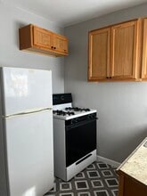 8170 Valley View Dr in El Paso, TX - Foto de edificio - Building Photo