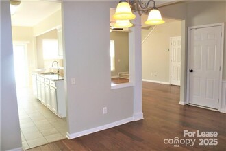 11419 Grove Point Rd in Charlotte, NC - Building Photo - Building Photo