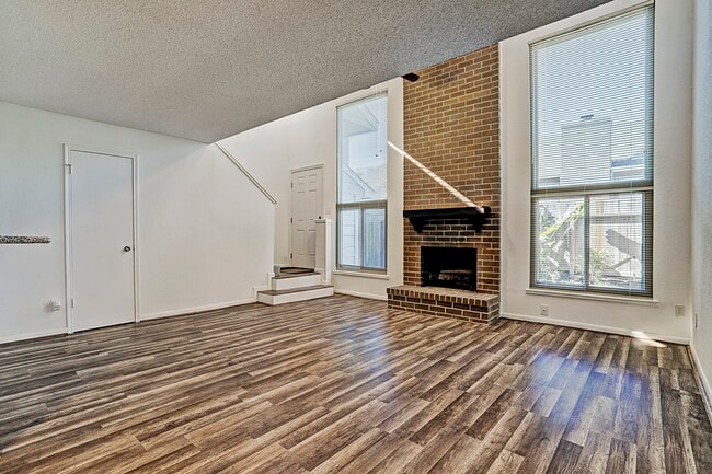 property at 13948 Hollowgreen Dr