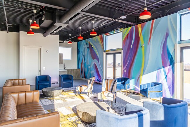 55 Washington St in East Orange, NJ - Foto de edificio - Interior Photo