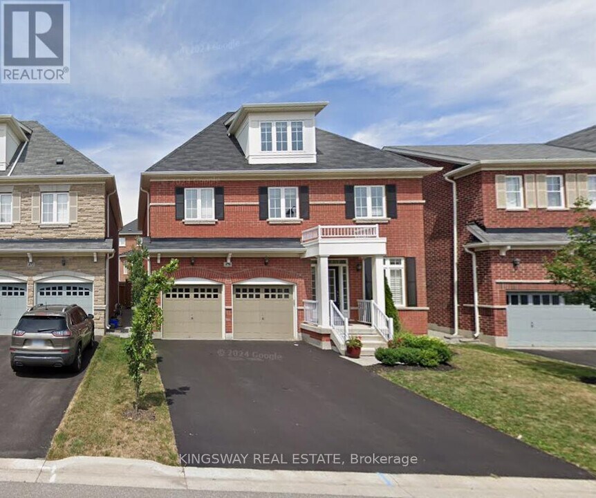 476 Laundon Terrace in Milton, ON - Building Photo